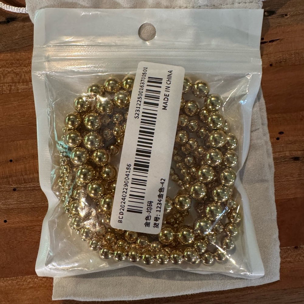 Chic Gold Beaded Bracelets